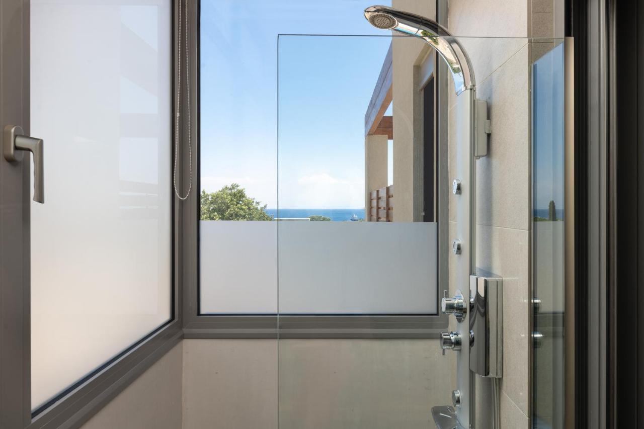 Terpsis Pool Villa 阿斯格罗 外观 照片