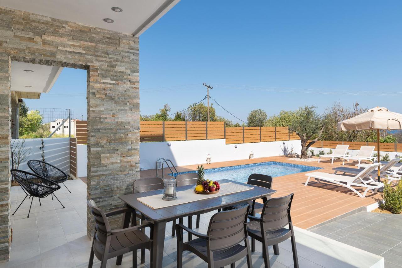 Terpsis Pool Villa 阿斯格罗 外观 照片
